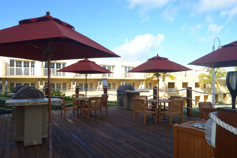Food & Drinks 5, Dawn Beach Club Resort Sint Maarten