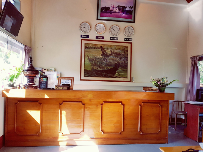 Others 5, Manisanda Hotel, Myingyan
