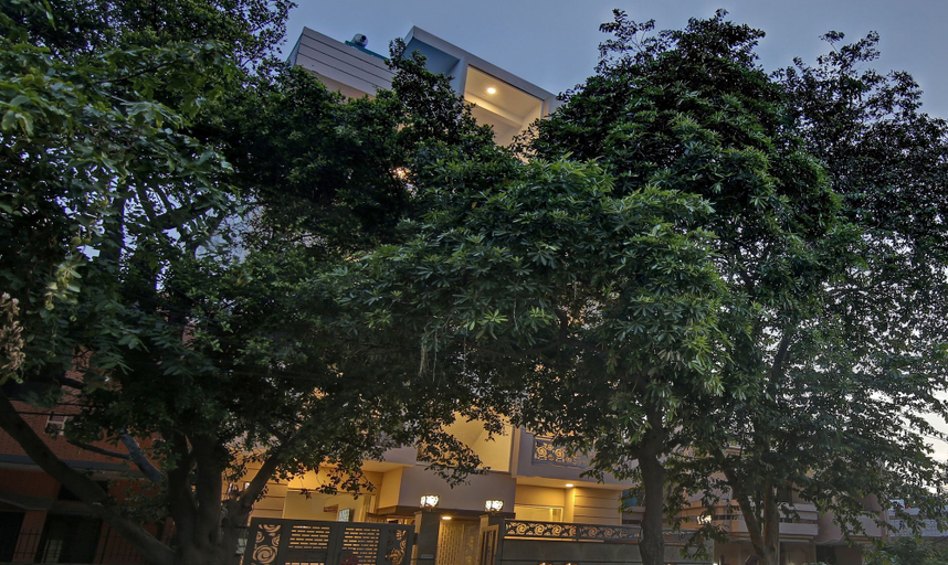 Exterior & Views 2, Treebo Aviraj Inn, Gautam Buddha Nagar
