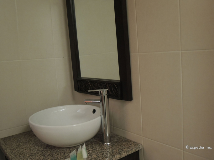 Bathroom 5, Elsalvador Beach Resort, Danao City