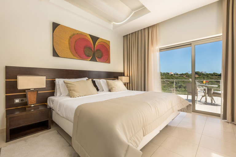 Bedroom 4, Caneiros Luxury House & Suites, Lagoa