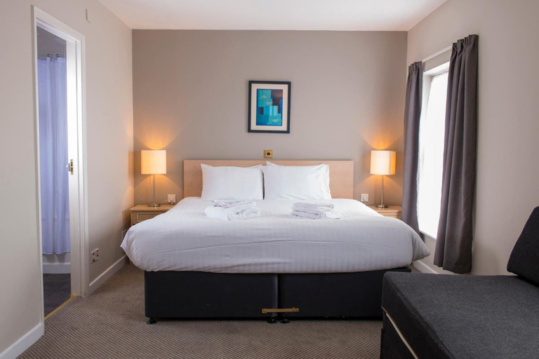 Bedroom 2, Old Colonial Hotel Weston-Super-Mare | Marston's Inns, North Somerset