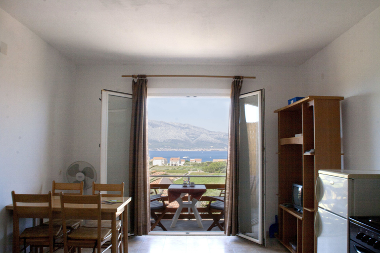 Others 4, House Baglija, Lumbarda