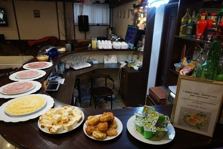 Food & Drinks 5, Phlogiston Hotel, Sankt-Peterburg gorsovet