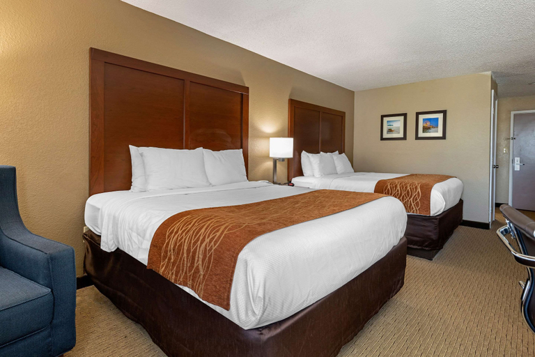 Bedroom 3, Comfort Inn N Myrtle Beach Barefoot Landing, Horry