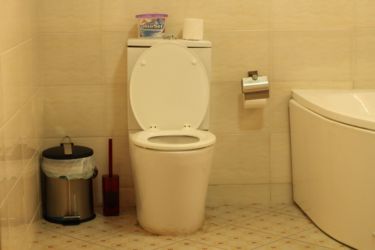 Bathroom 3, Platinum Court, Akwapim South