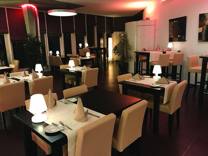 Food & Drinks 10
