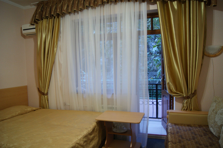 Bedroom 3, Argo Hotel, Sochi gorsovet