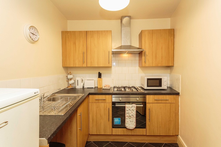 Others 4, Cherry Property - Pear Suite, Blackpool
