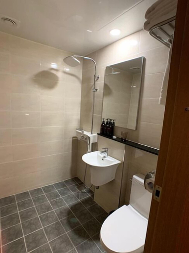 Bathroom 4, Renaissance Hotel - Hostel, Jeju