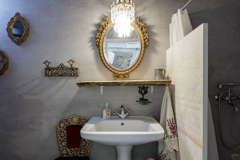 Bathroom 4, Villa Antonia, Crete