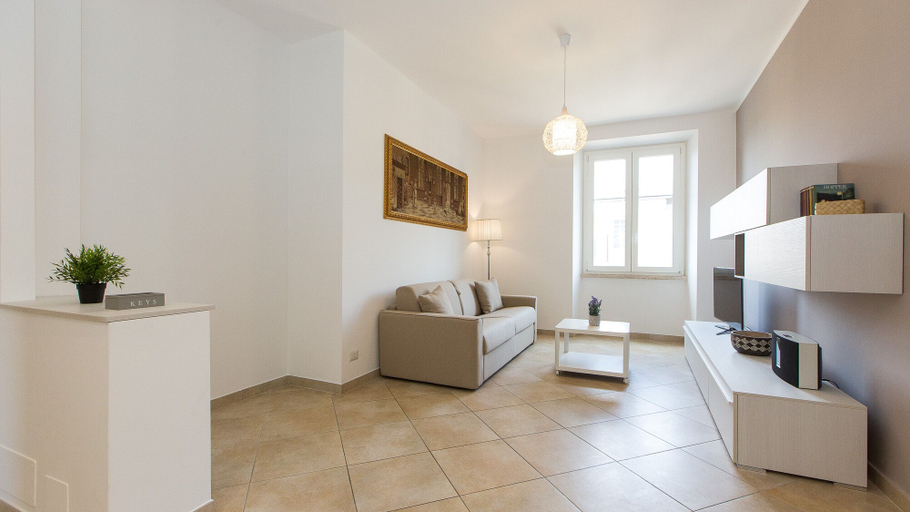 Living area 5, Rental in Rome Taurasia, Roma