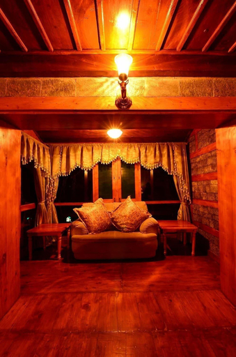 Public Area, Himalayan Kothi Kais, Kullu