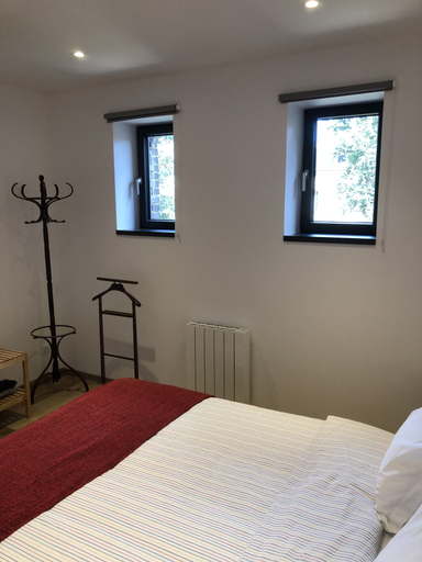 Bedroom 3, Les Marronniers, Haute-Loire