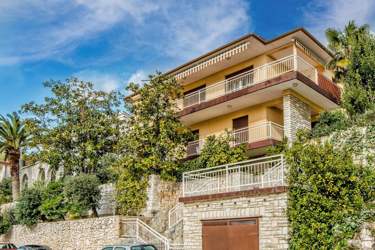 Exterior & Views 2, Apartments Poljak, Labin
