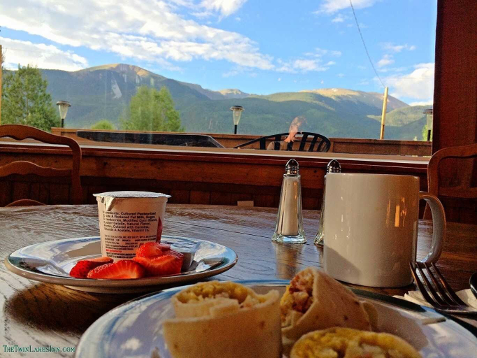 Food & Drinks 3, The Twin Lakes Inn, Lake