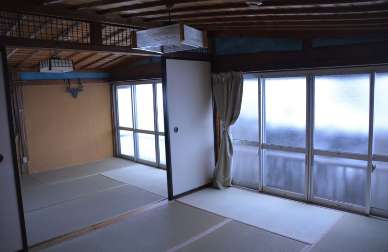 Bedroom 2, Deerhorn - Hostel, Hokuto