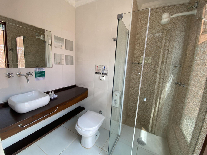 Bathroom 4, スイート ラザロ, Ubatuba