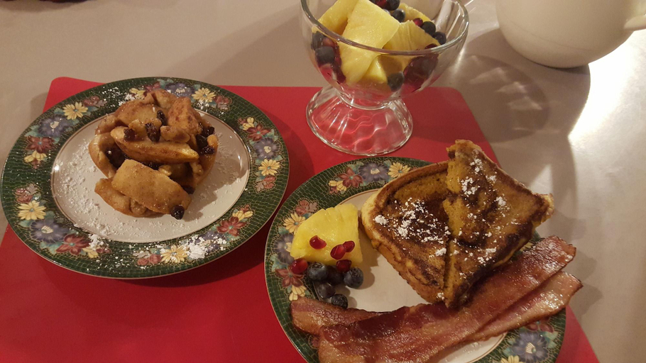 Food & Drinks 4, Diplomat Bed and Breakfast, Door