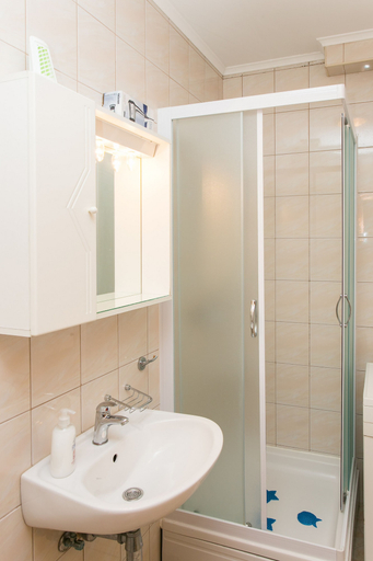 Bathroom 3, Apartments Radic, Dubrovnik