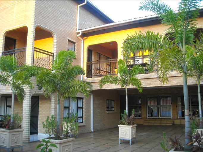 Exterior & Views 2, Lake St Lucia Lodge, Umkhanyakude