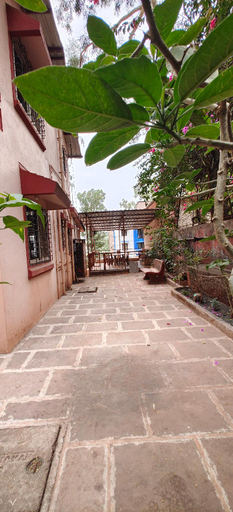 Others 3, Spacious 3 Bedroom Villa Near Mapro Garden, Satara