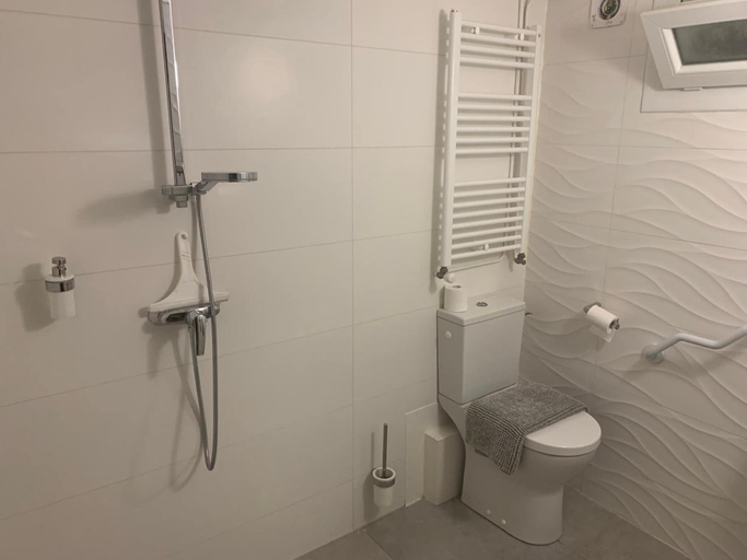 Bathroom 5, Villa Présence L'Oasis Chambres D'Hotes, Var