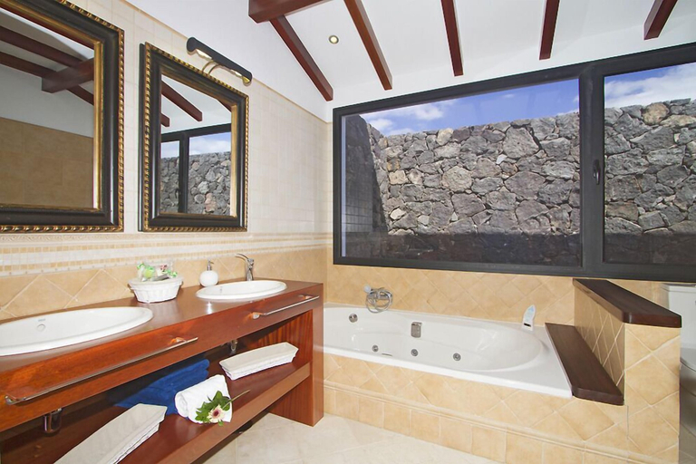 Bathroom, Casa Rural Hero, Las Palmas