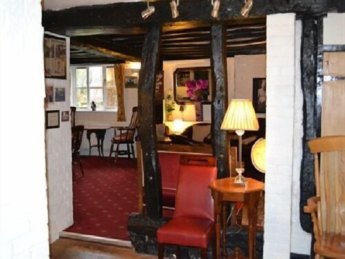 Others 4, Six Bells, Suffolk
