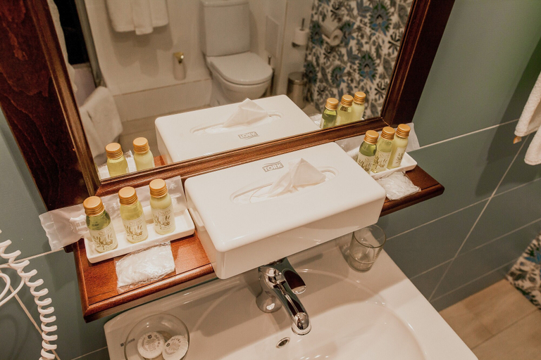 Bathroom 3, Tatarskaya Usadba, Vysokogorskiy rayon