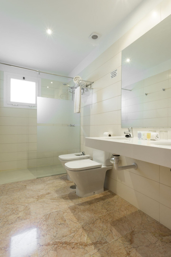 Bathroom 4, Hotel Riad Arruzafa, Córdoba