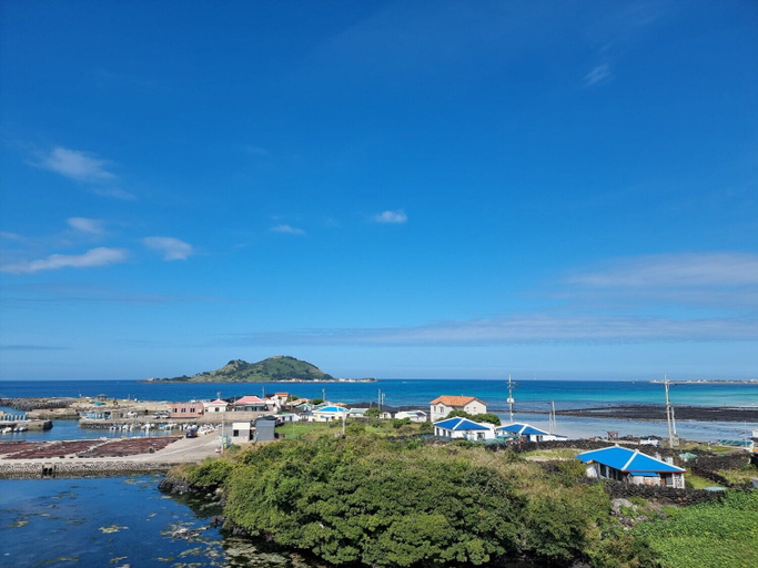 Others 4, Eutteum Won Pension, Jeju