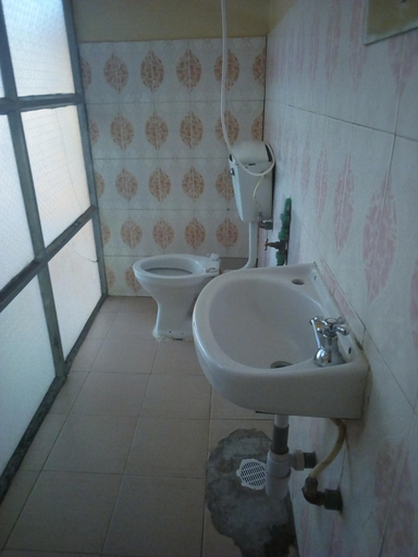 Bathroom 3, Tripple M Guest House, North Imenti
