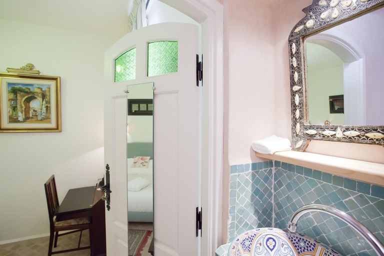 Bathroom 4, Kasbah Rose, Tanger-Assilah