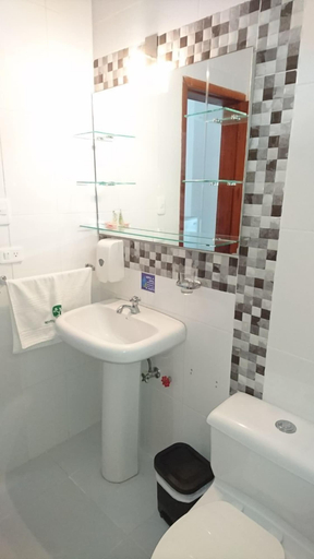 Bathroom 4, Hotel Las Palmas, Esmeraldas