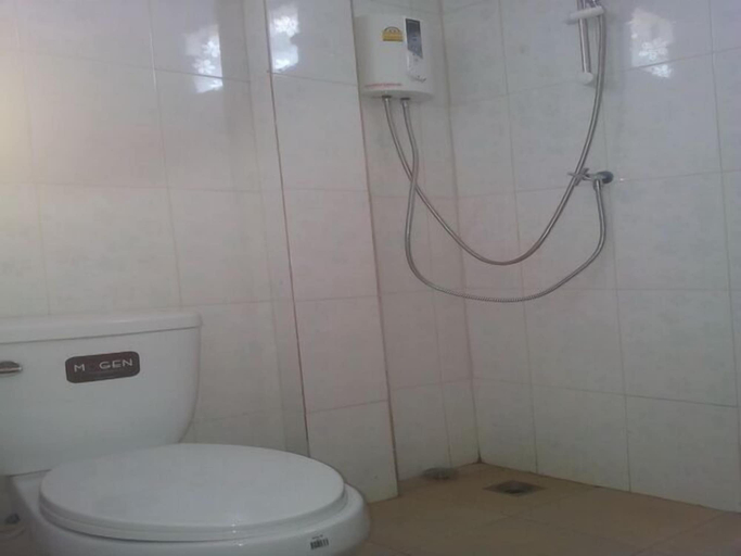 Bathroom 4, Lanta Dream Garden Pool Villa, Ko Lanta