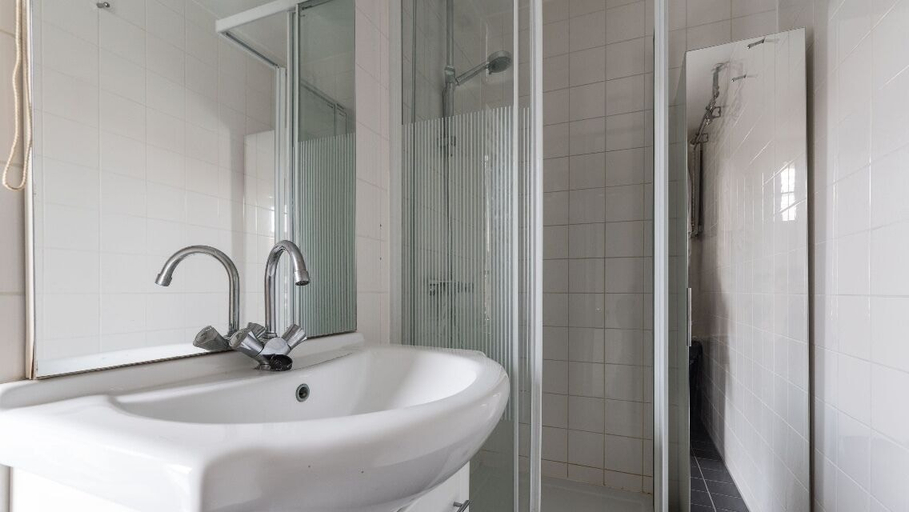 Bathroom, Adriano B&B, Amsterdam