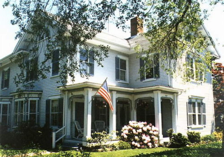 Isaiah Jones Homestead Bed & Breakfast, Barnstable