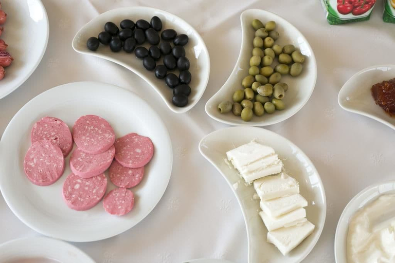 Food & Drinks 5, Town Gates Hotel, Baku