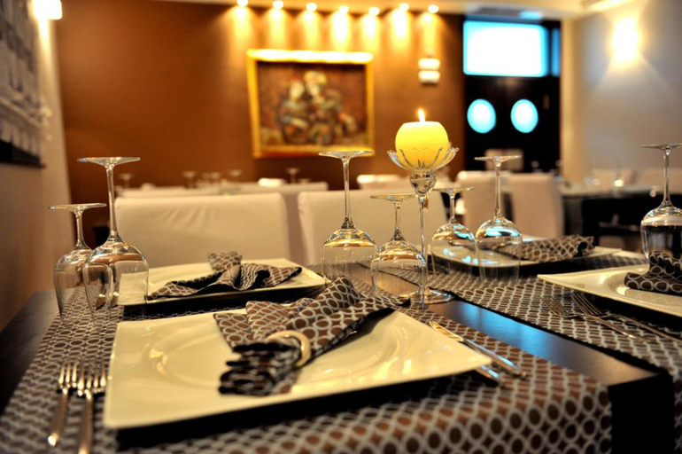 Food & Drinks 4, Hotel Terra, Novalja
