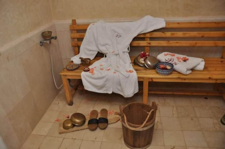 Bathroom 4, Riad Alhambra, Skhirate-Témara