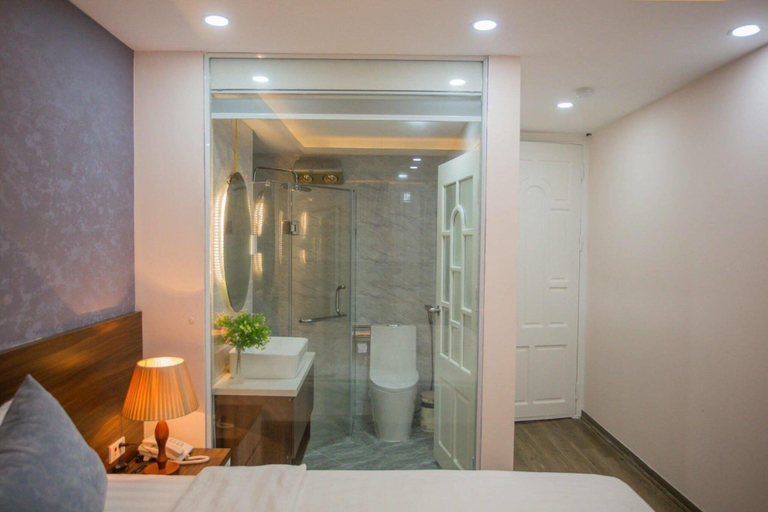 Bathroom 4, Green Hotel Apartment, Đống Đa