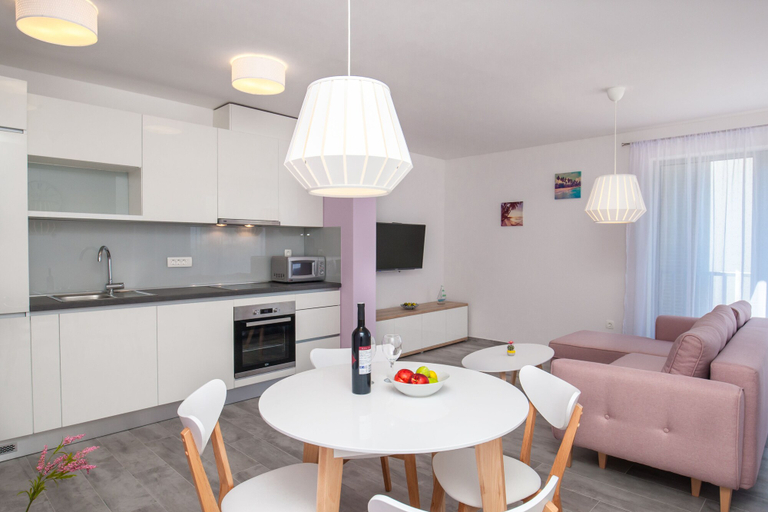 Others 5, Apartments Dva Galeba, Bol