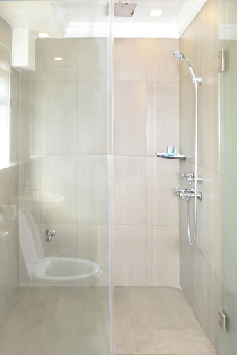 Bathroom 4, BOND, Yangon