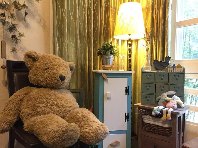 Others 4, Riverbank Cottage, Yilan