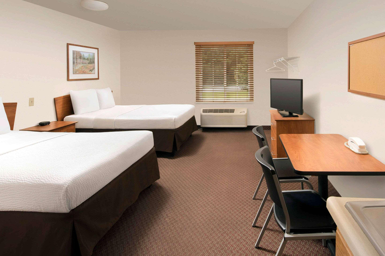 Bedroom 2, WoodSpring Suites Spartanburg Duncan I-85, Spartanburg