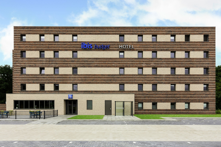 Exterior & Views 2, ibis budget Stein Maastricht, Stein