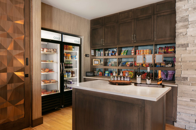 Food & Drinks 5, Homewood Suites by Hilton Dillon, Summit