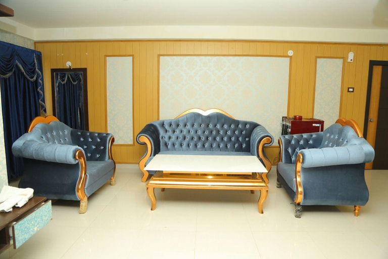 Public Area 2, Hotel Santoshi Novatel, Raichur