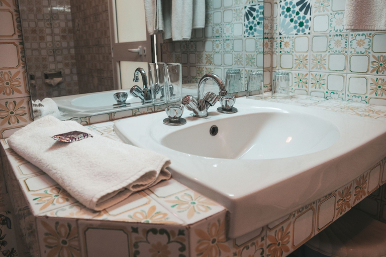 Bathroom 4, Hotel Nour Justinia, Sousse Médina